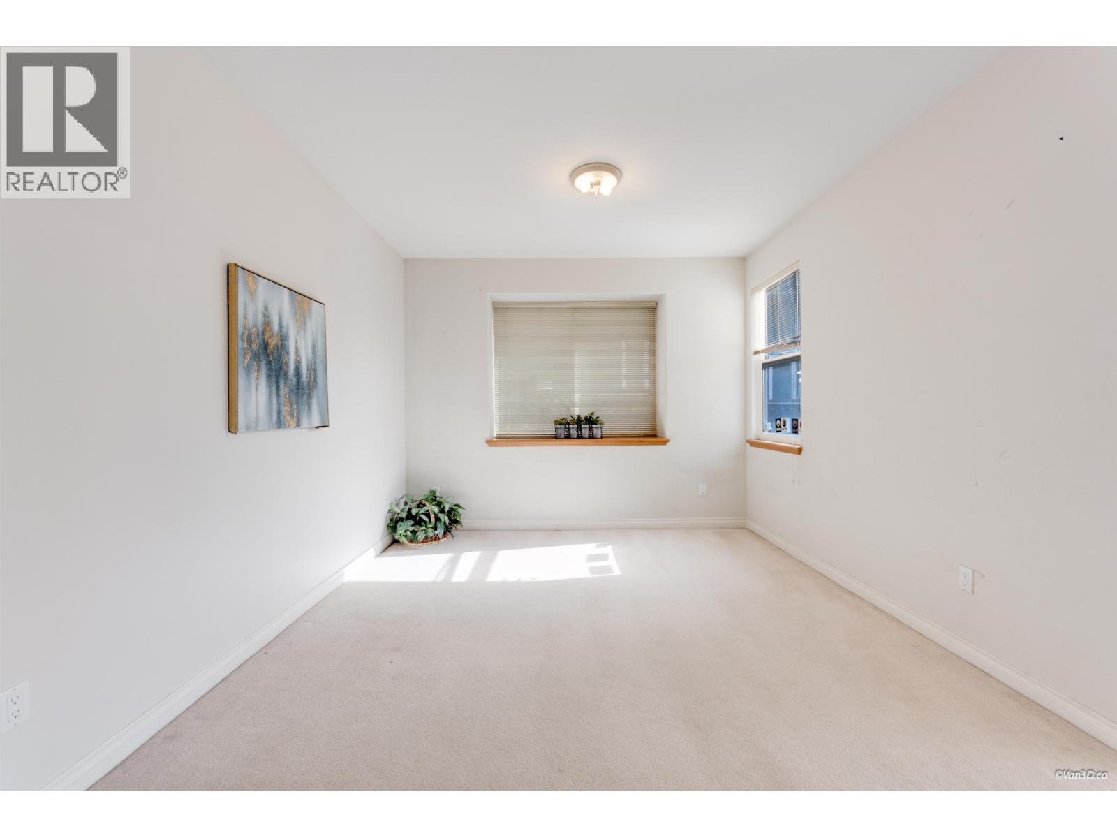 5177 Carson Street, Burnaby, British Columbia  V5J 2Z1 - Photo 6 - R3095103