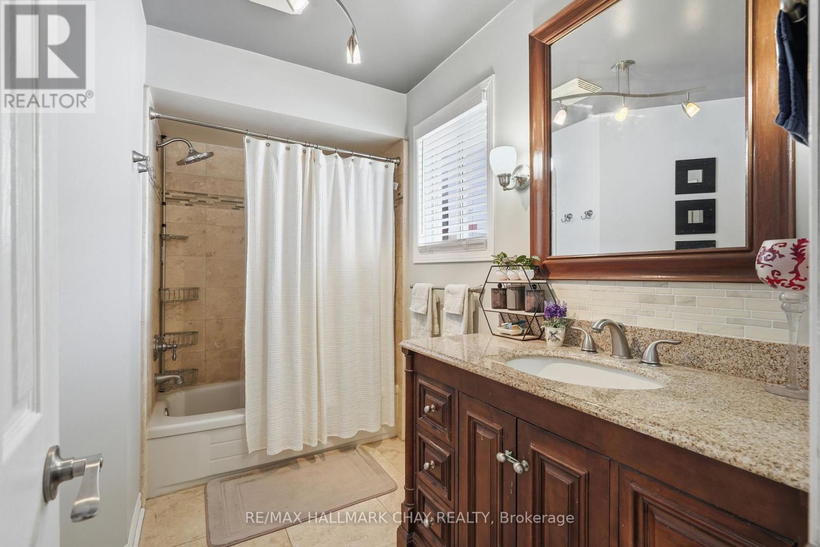 9 Grasett Crescent, Barrie, Ontario  L4N 6Z8 - Photo 45 - S12837102