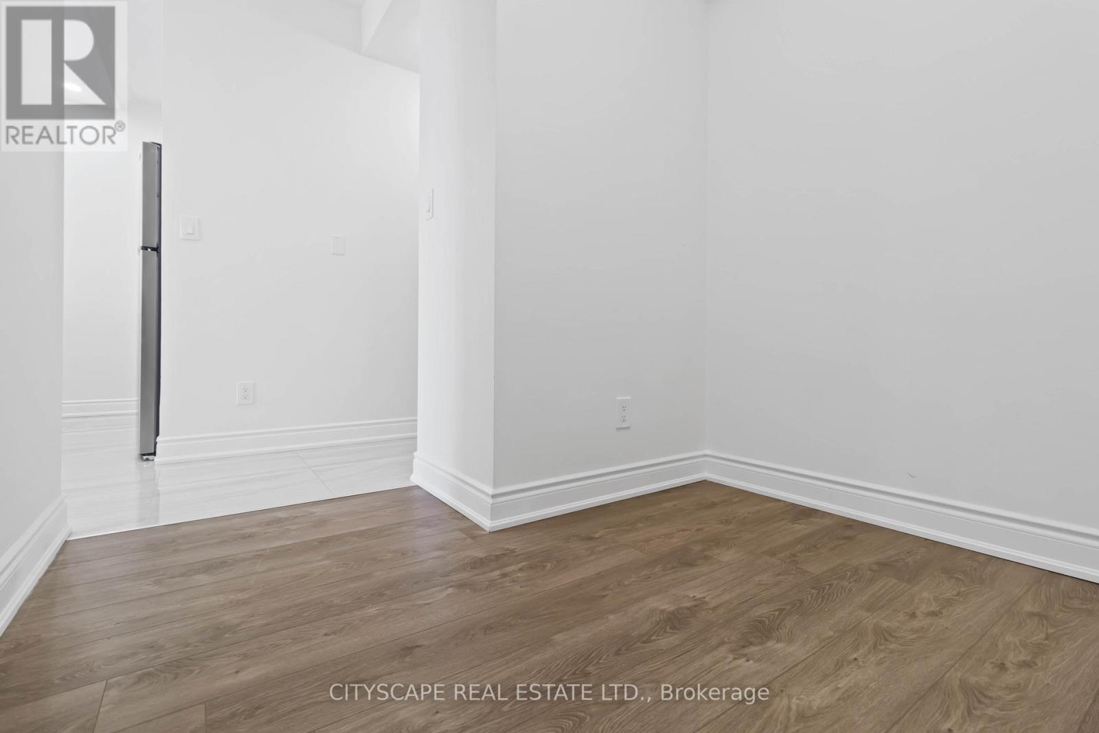 1708 - 4070 Confederation Parkway, Mississauga, Ontario  L5B 0E9 - Photo 28 - W12837186