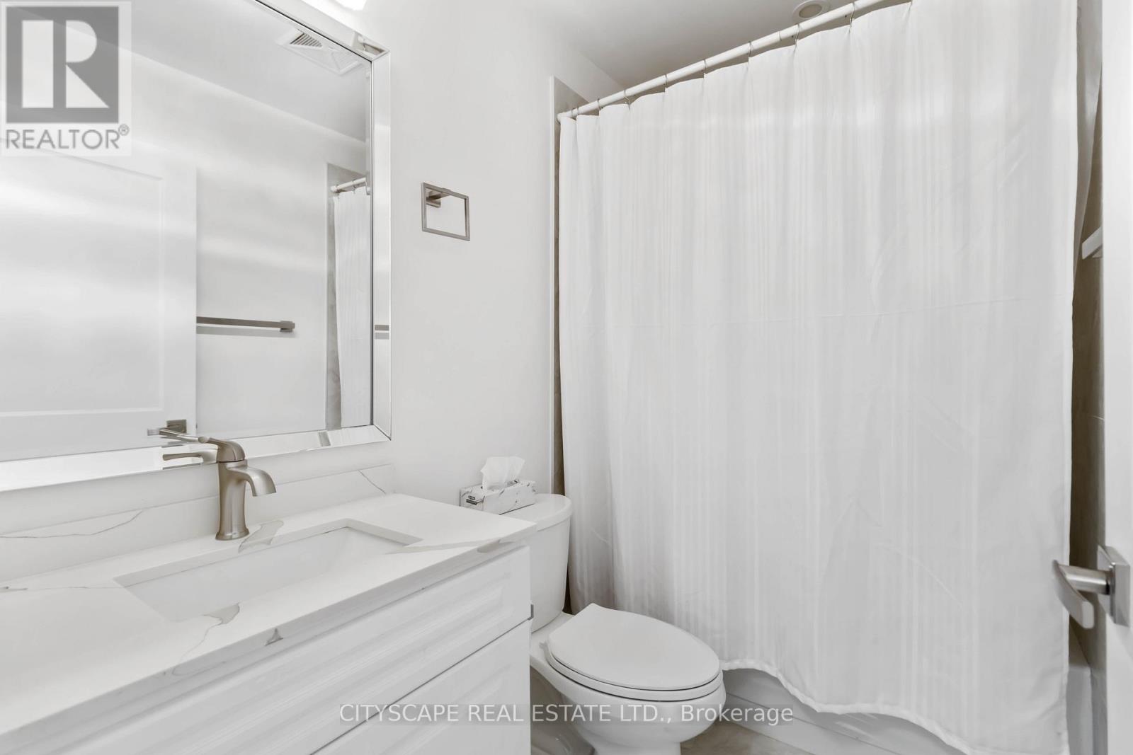 1708 - 4070 Confederation Parkway, Mississauga, Ontario  L5B 0E9 - Photo 30 - W12837186