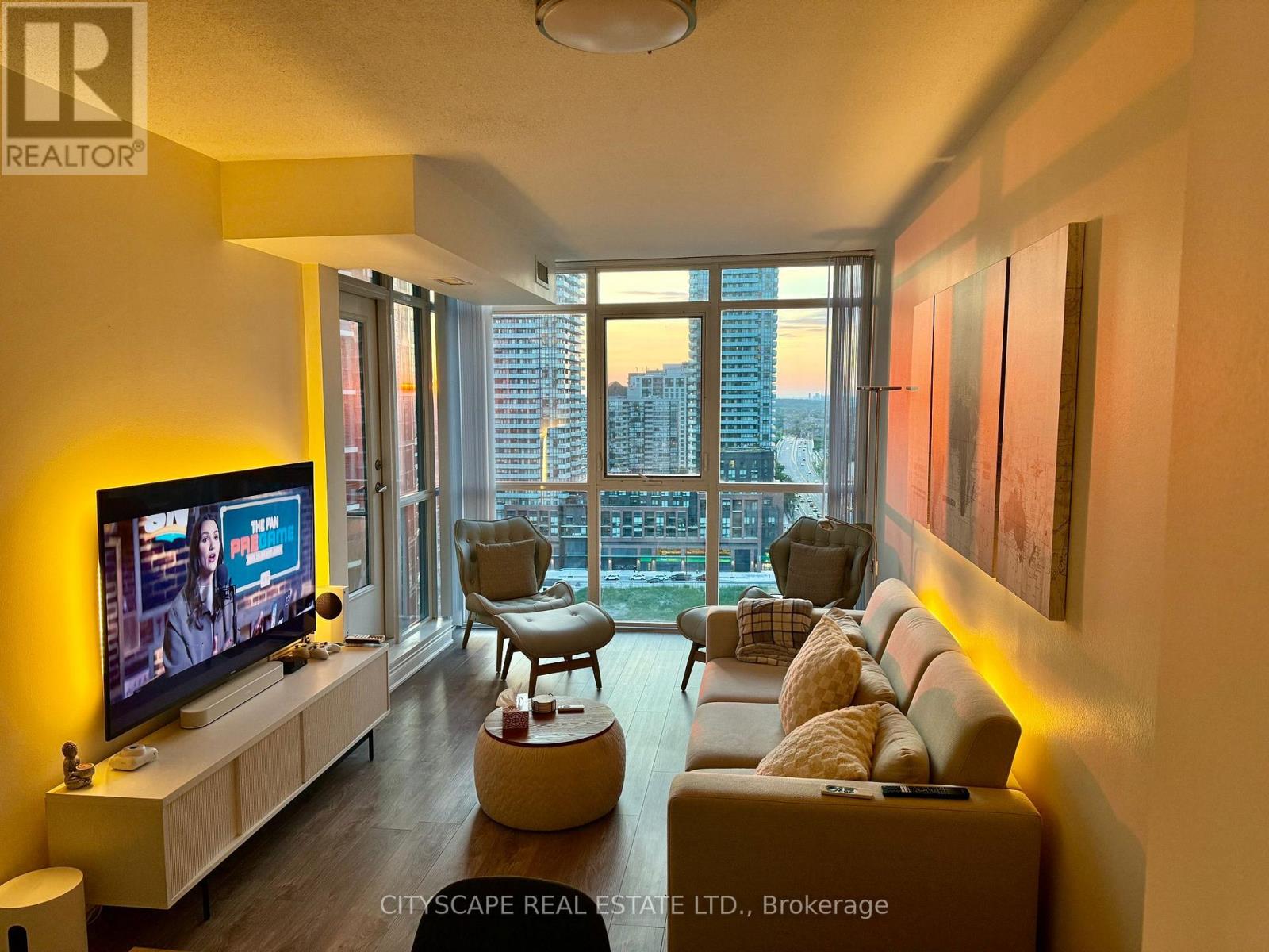 1708 - 4070 Confederation Parkway, Mississauga, Ontario  L5B 0E9 - Photo 31 - W12837186