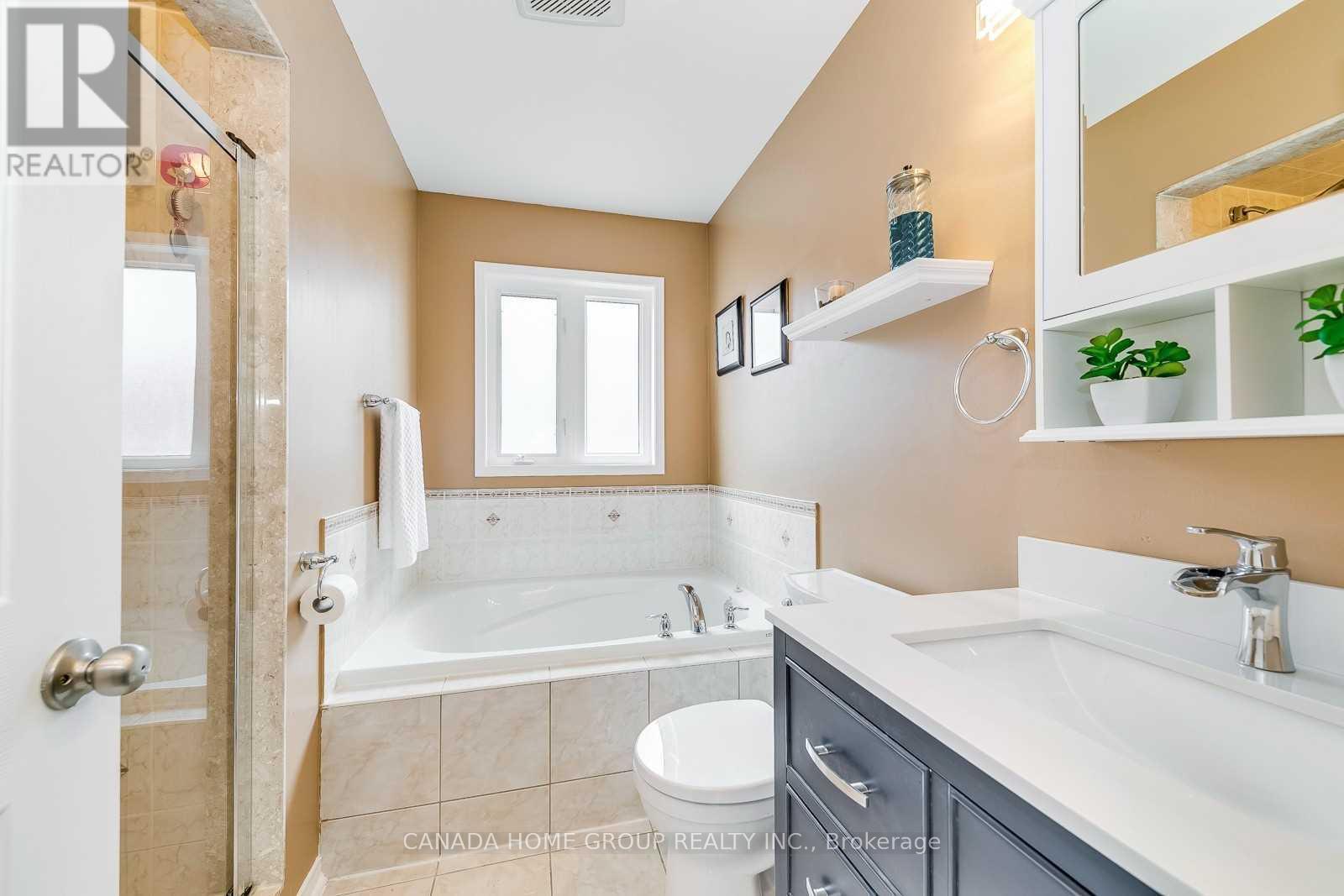 5189 Angel Stone Drive, Mississauga, Ontario  L5M 0L5 - Photo 13 - W12837196