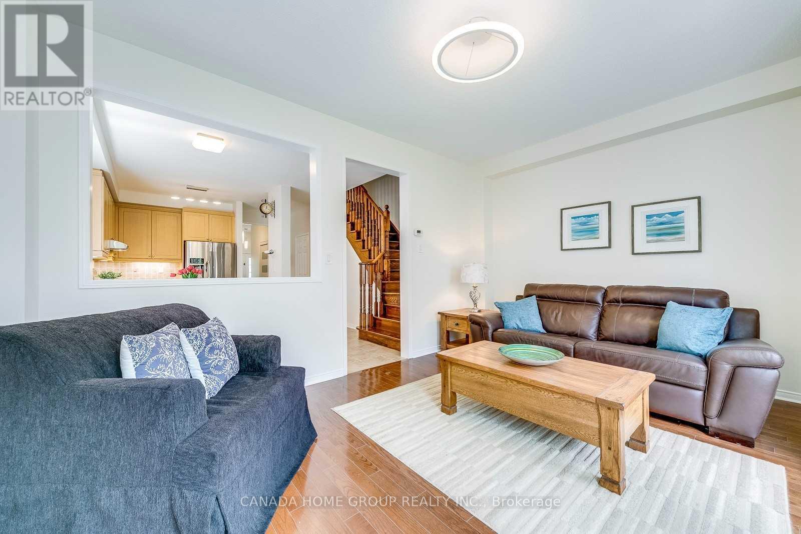 5189 Angel Stone Drive, Mississauga, Ontario  L5M 0L5 - Photo 8 - W12837196