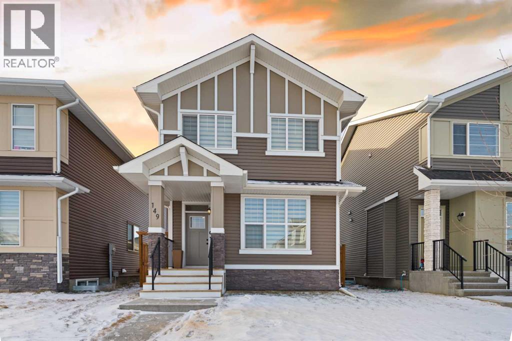 149 Dawson Circle, Chestermere, Alberta  T1X 2R4 - Photo 1 - A2279352