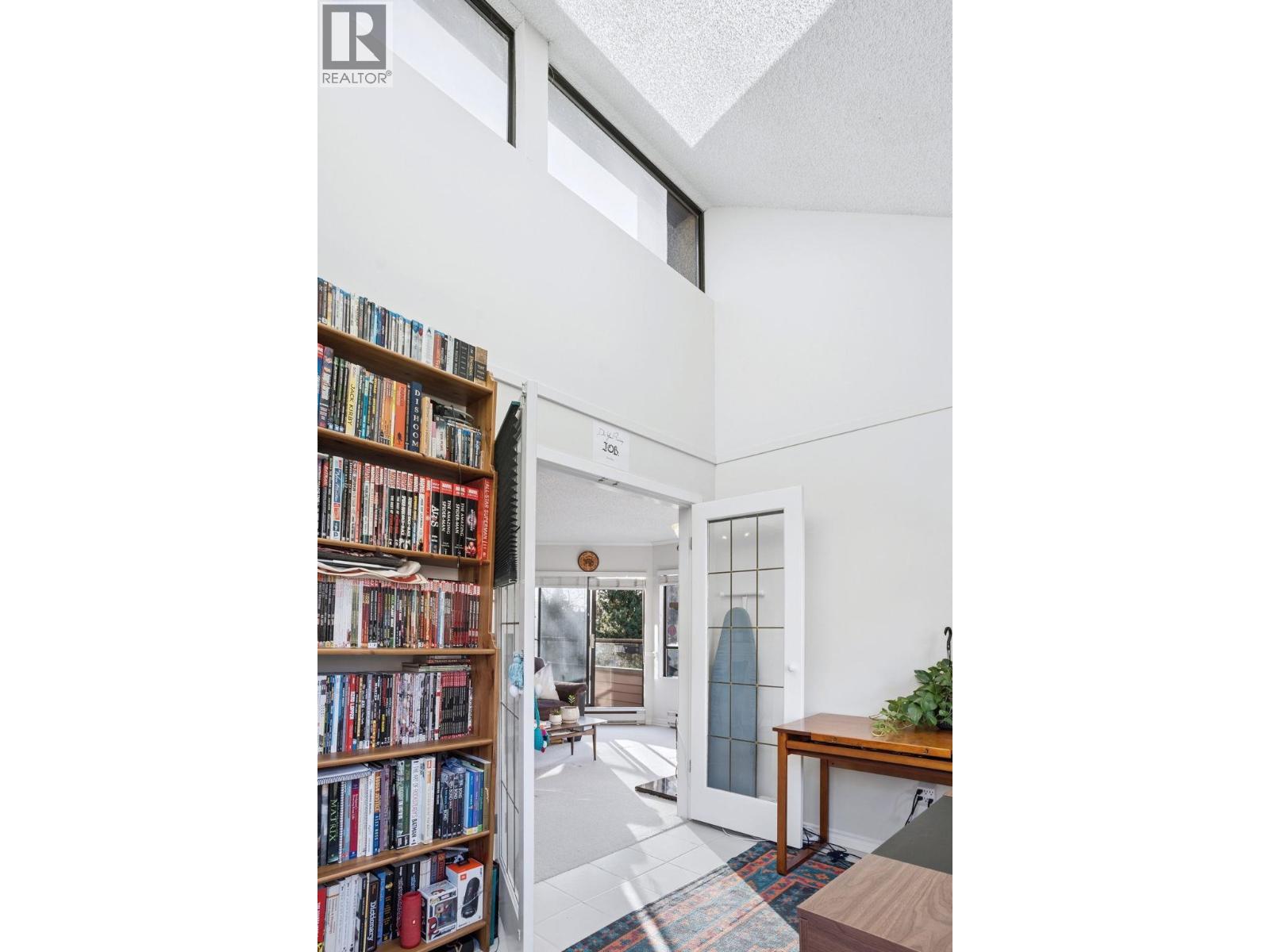 302 1750 Augusta Avenue, Burnaby, British Columbia  V5A 2V6 - Photo 9 - R3095201