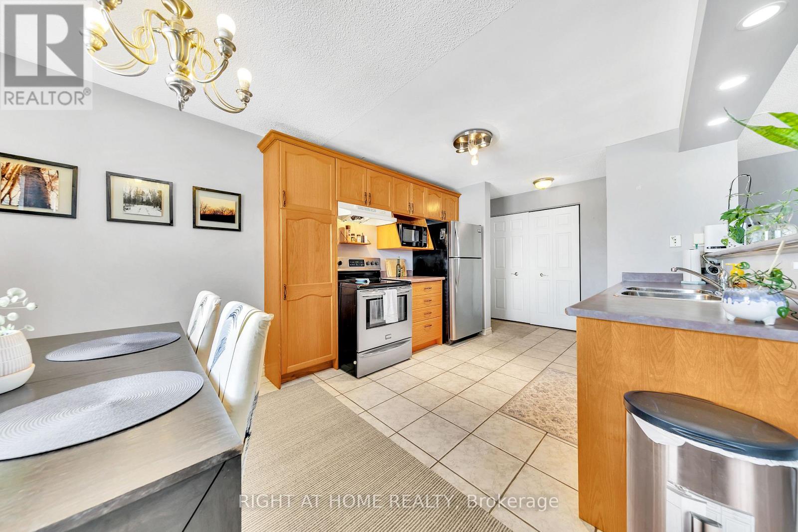 6 - 616 Grey Street, Brantford, Ontario N3S 4Y1 - Photo 12 - X12837208