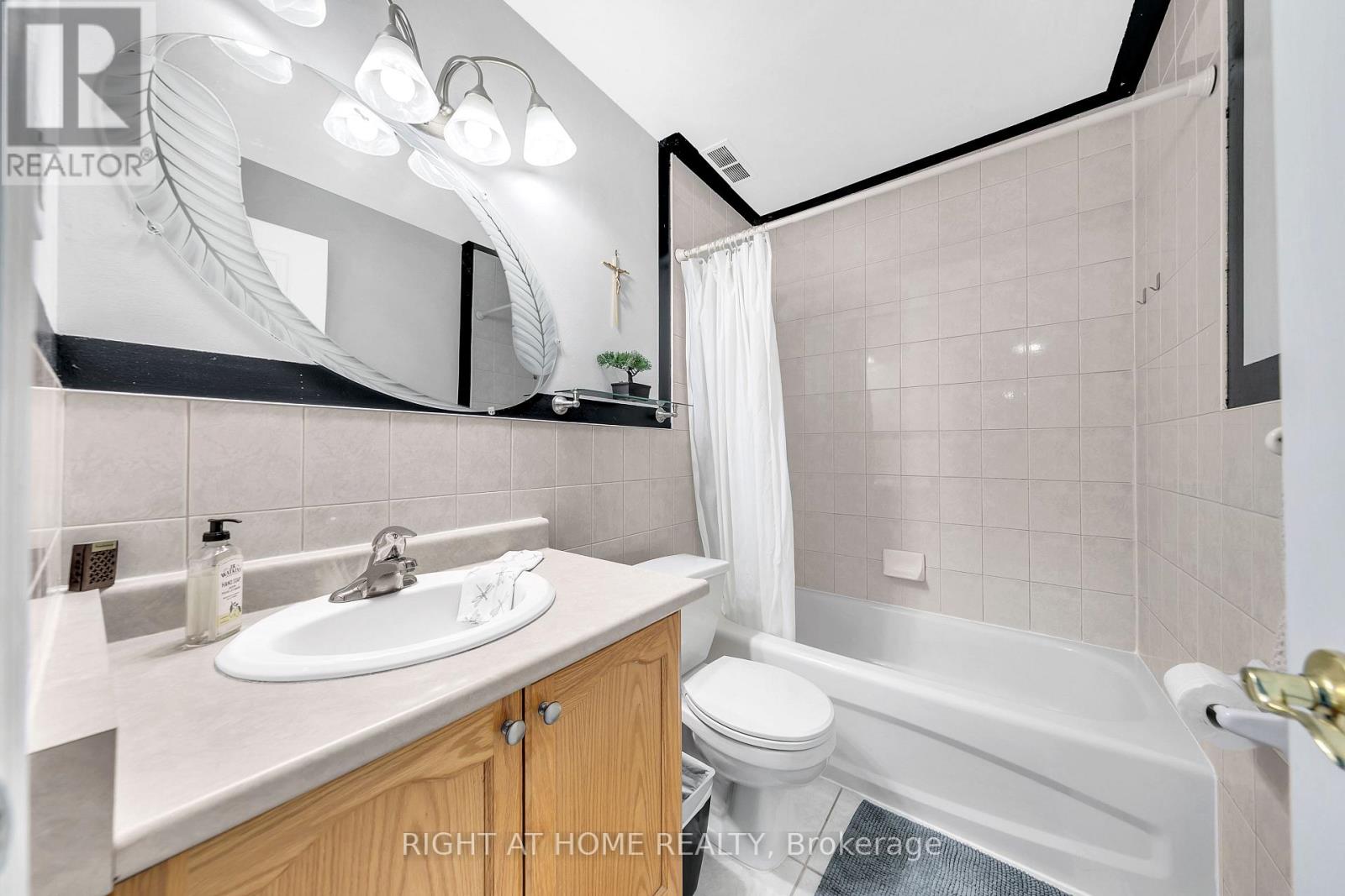 6 - 616 Grey Street, Brantford, Ontario N3S 4Y1 - Photo 18 - X12837208