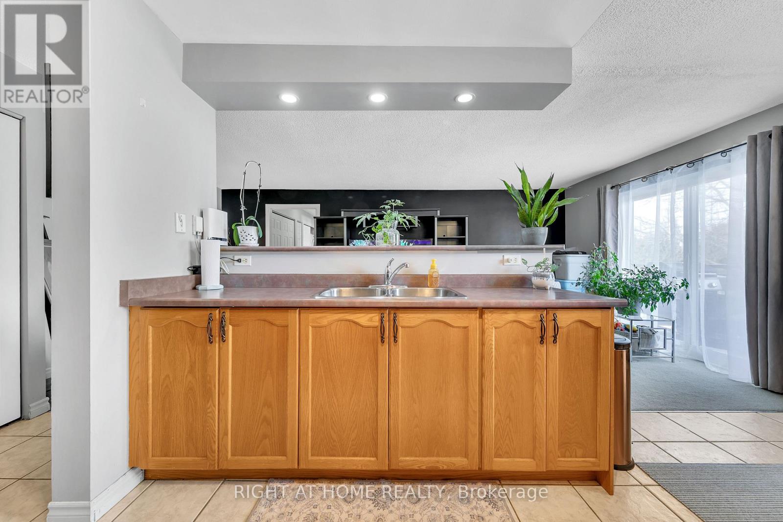 6 - 616 Grey Street, Brantford, Ontario N3S 4Y1 - Photo 9 - X12837208