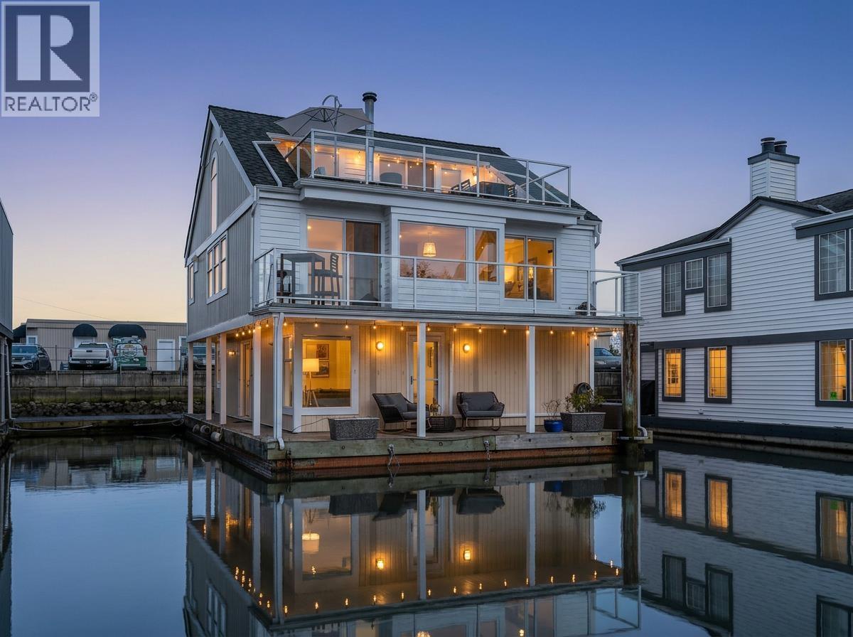 10 3459 W RIVER ROAD, Ladner, British Columbia