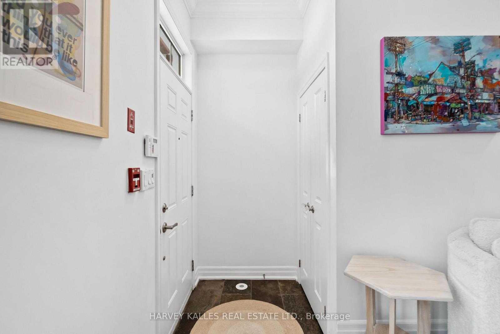 17 Peelar Mews, Toronto, Ontario  M8Y 0B1 - Photo 28 - W12822606