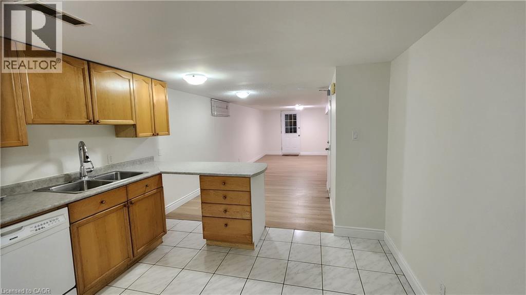 460 Midwood Crescent Unit# Basement, Waterloo, Ontario  N2L 5N5 - Photo 10 - 40808943