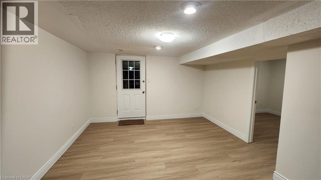 460 Midwood Crescent Unit# Basement, Waterloo, Ontario  N2L 5N5 - Photo 5 - 40808943