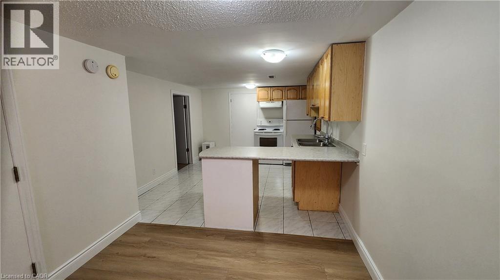 460 Midwood Crescent Unit# Basement, Waterloo, Ontario  N2L 5N5 - Photo 8 - 40808943