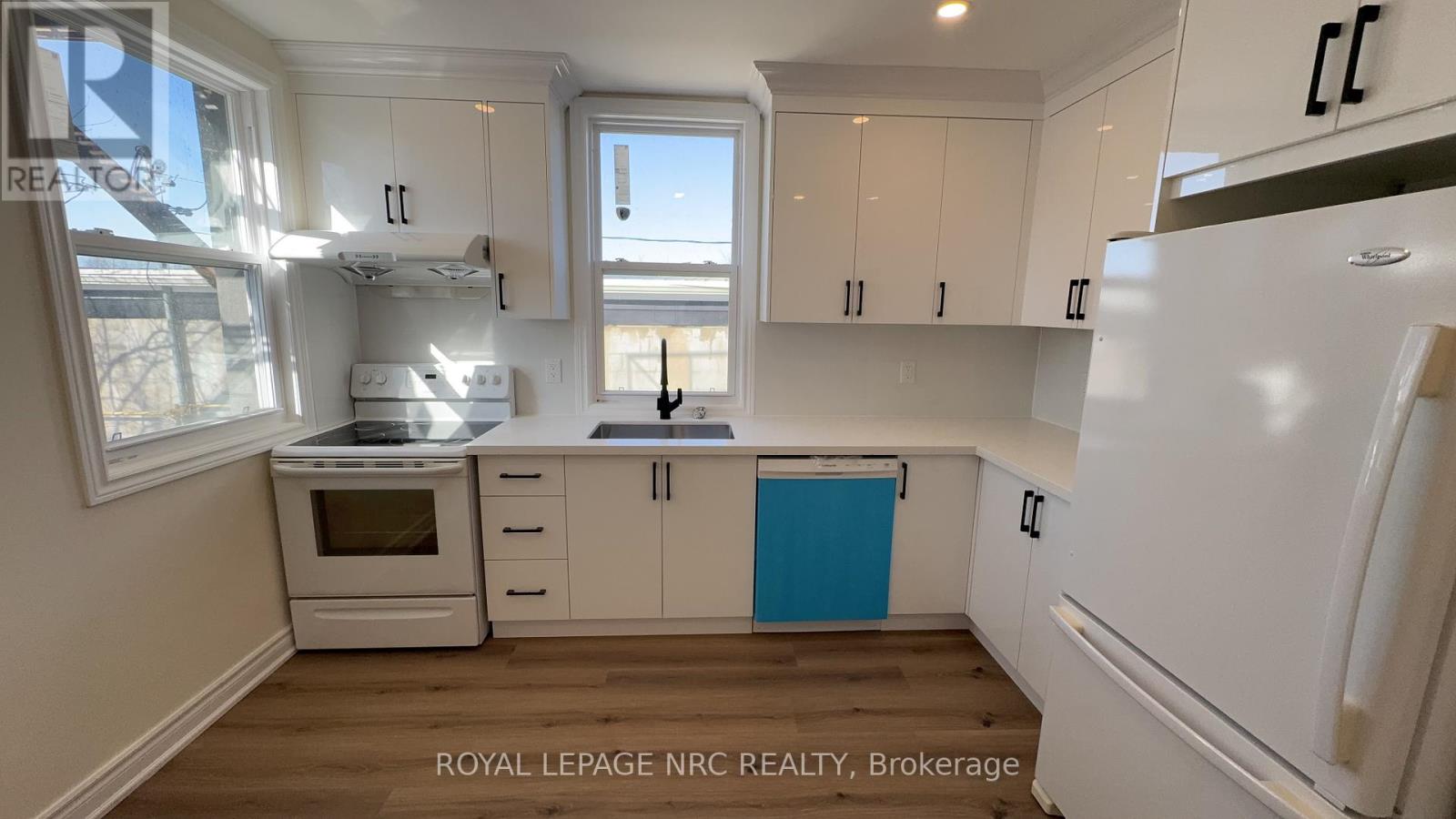 4677 Crysler Avenue, Niagara Falls, Ontario  L2E 3V7 - Photo 10 - X12837228