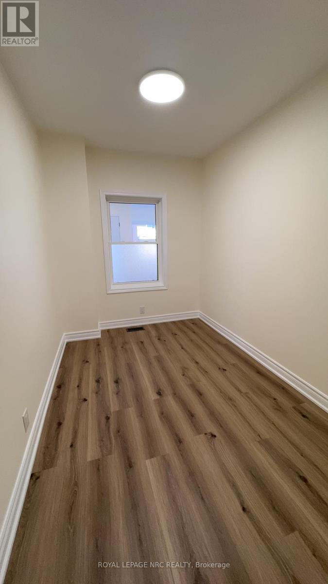 4677 Crysler Avenue, Niagara Falls, Ontario  L2E 3V7 - Photo 24 - X12837228