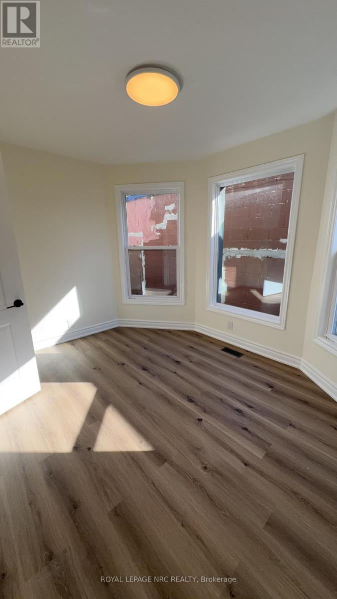 4677 Crysler Avenue, Niagara Falls, Ontario  L2E 3V7 - Photo 26 - X12837228