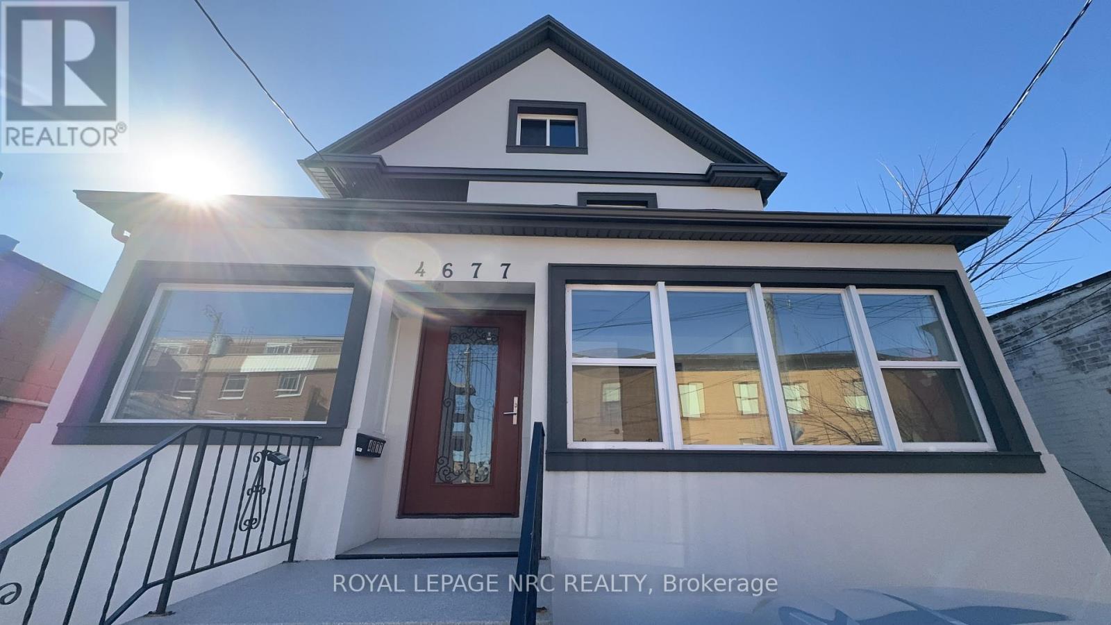 4677 Crysler Avenue, Niagara Falls, Ontario  L2E 3V7 - Photo 4 - X12837228