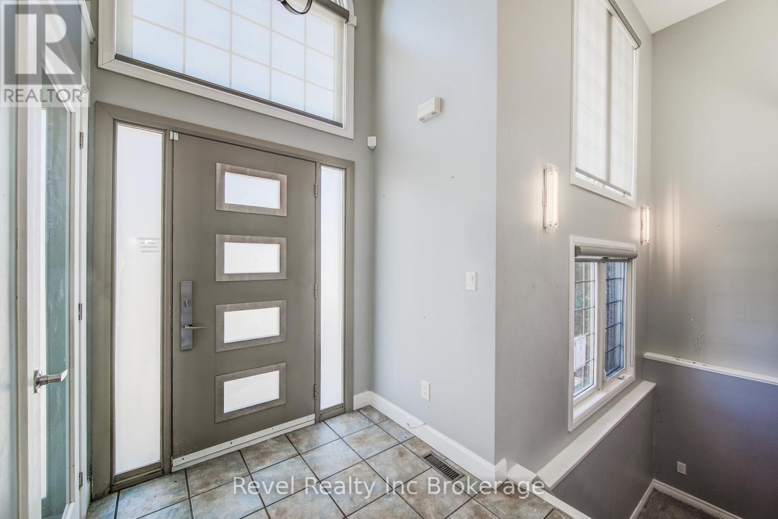 69 Neutral Avenue, Woodstock, Ontario  N4T 1S7 - Photo 7 - X12837252