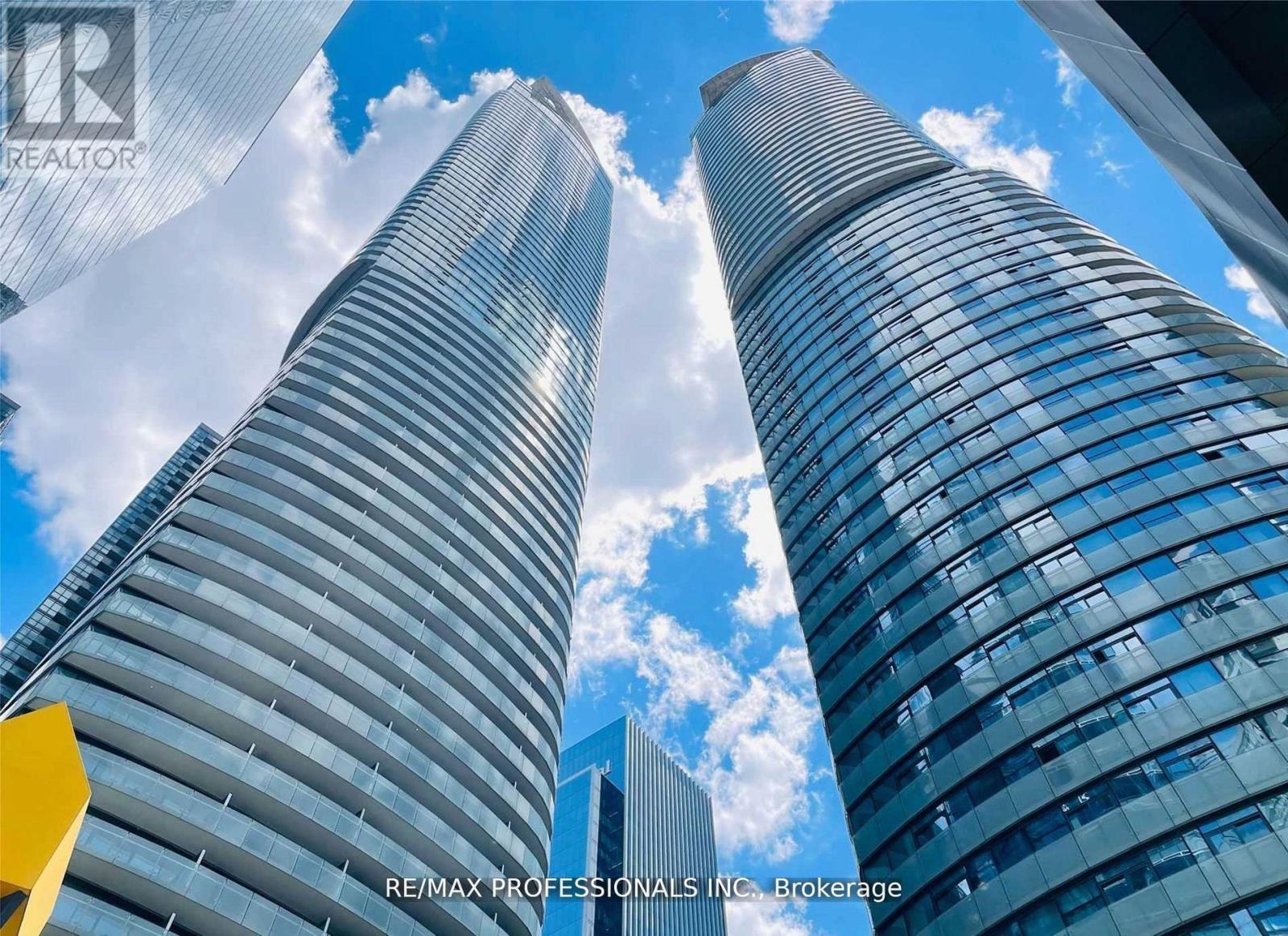 2503 - 12 YORK STREET, Toronto, Ontario