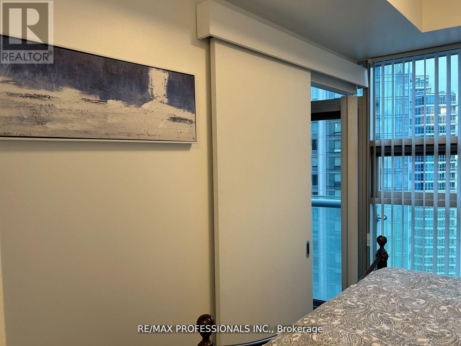 2503 - 12 York Street, Toronto, Ontario M5J 0A9 - Photo 10 - C12837266