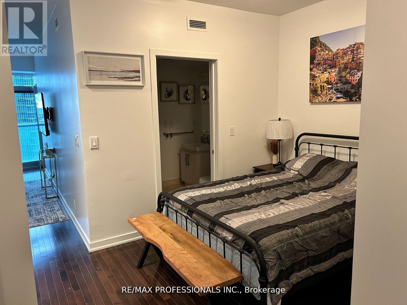 2503 - 12 York Street, Toronto, Ontario M5J 0A9 - Photo 14 - C12837266