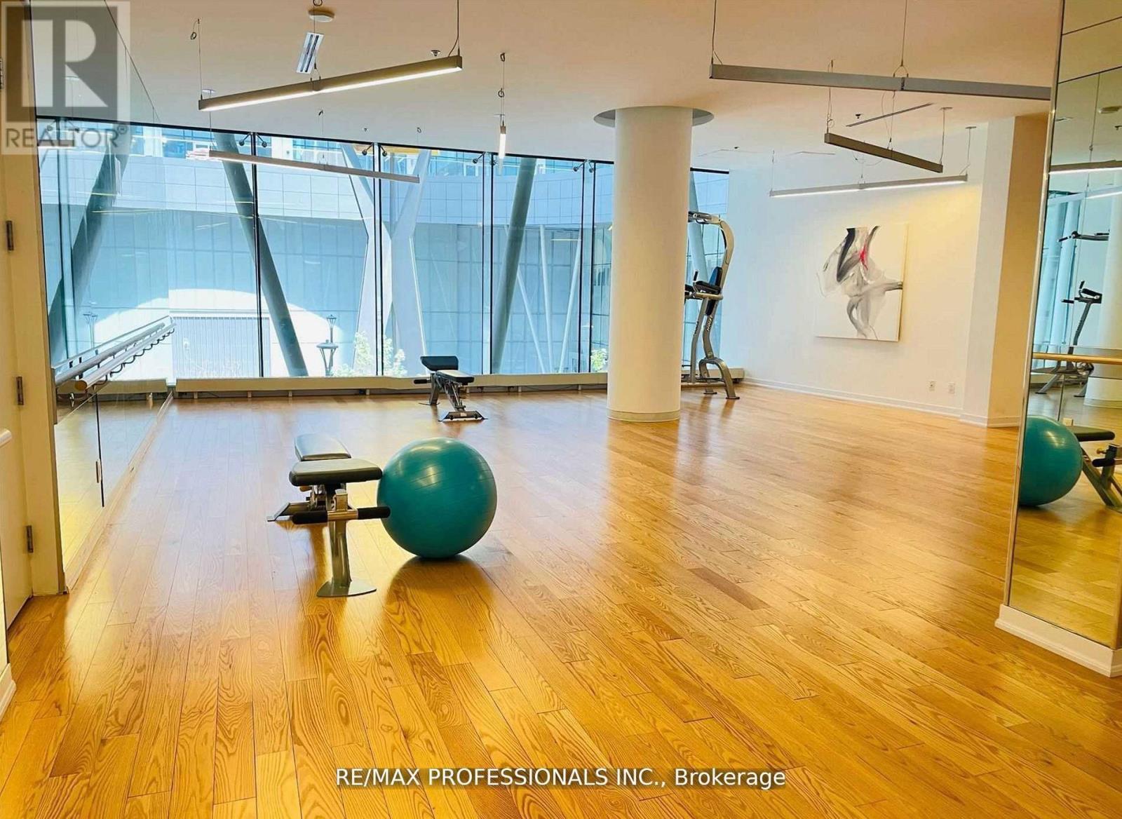 2503 - 12 York Street, Toronto, Ontario M5J 0A9 - Photo 18 - C12837266