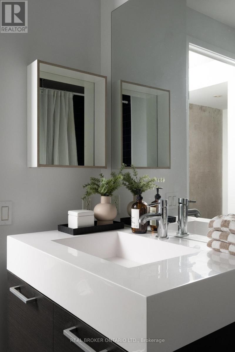 202 - 90 Broadview Avenue, Toronto, Ontario  M4M 0A7 - Photo 20 - E12837254