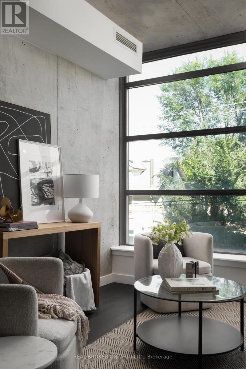 202 - 90 Broadview Avenue, Toronto, Ontario  M4M 0A7 - Photo 8 - E12837254