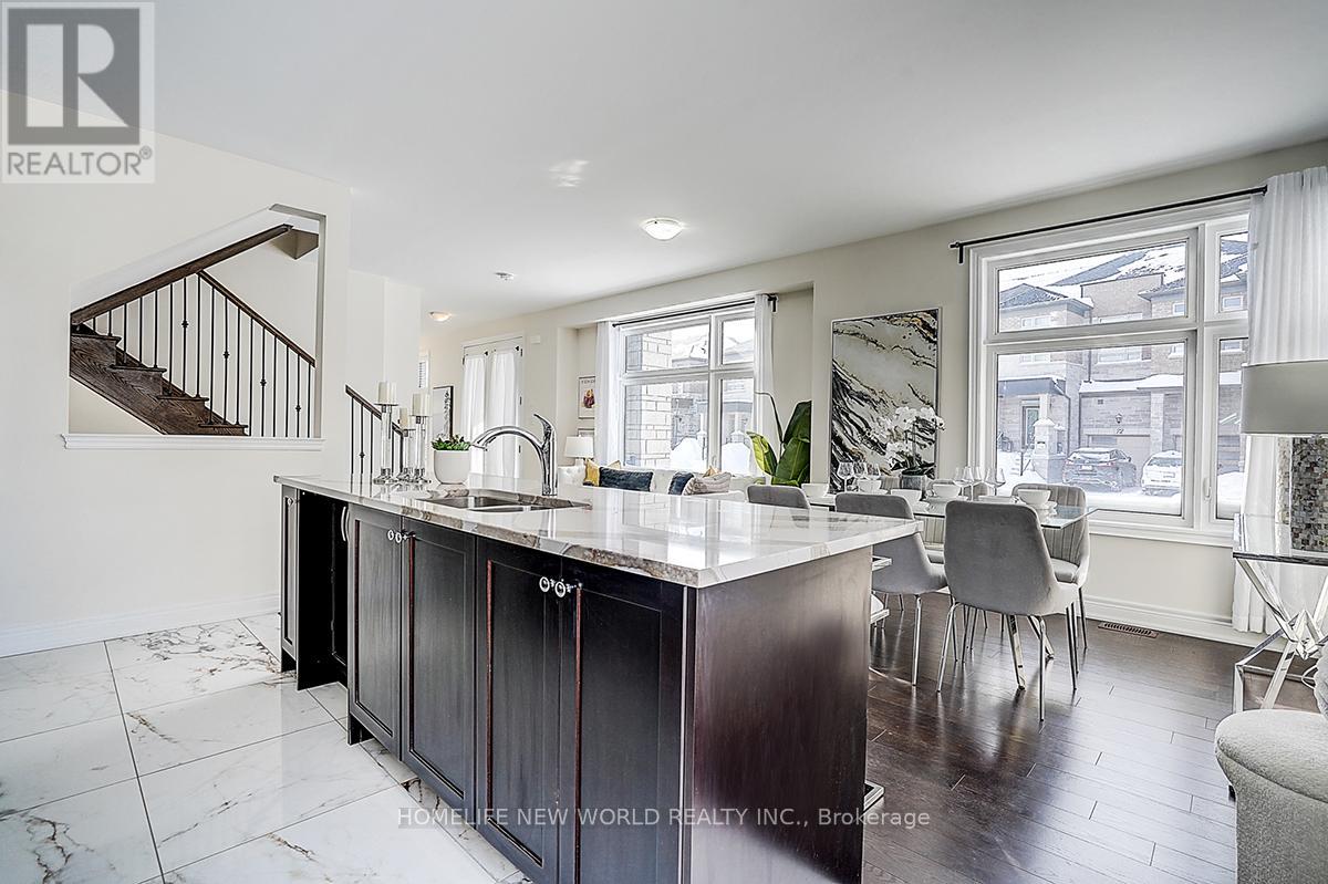 2 Hercules Club Drive, Richmond Hill, Ontario  L4E 1K6 - Photo 13 - N12837232