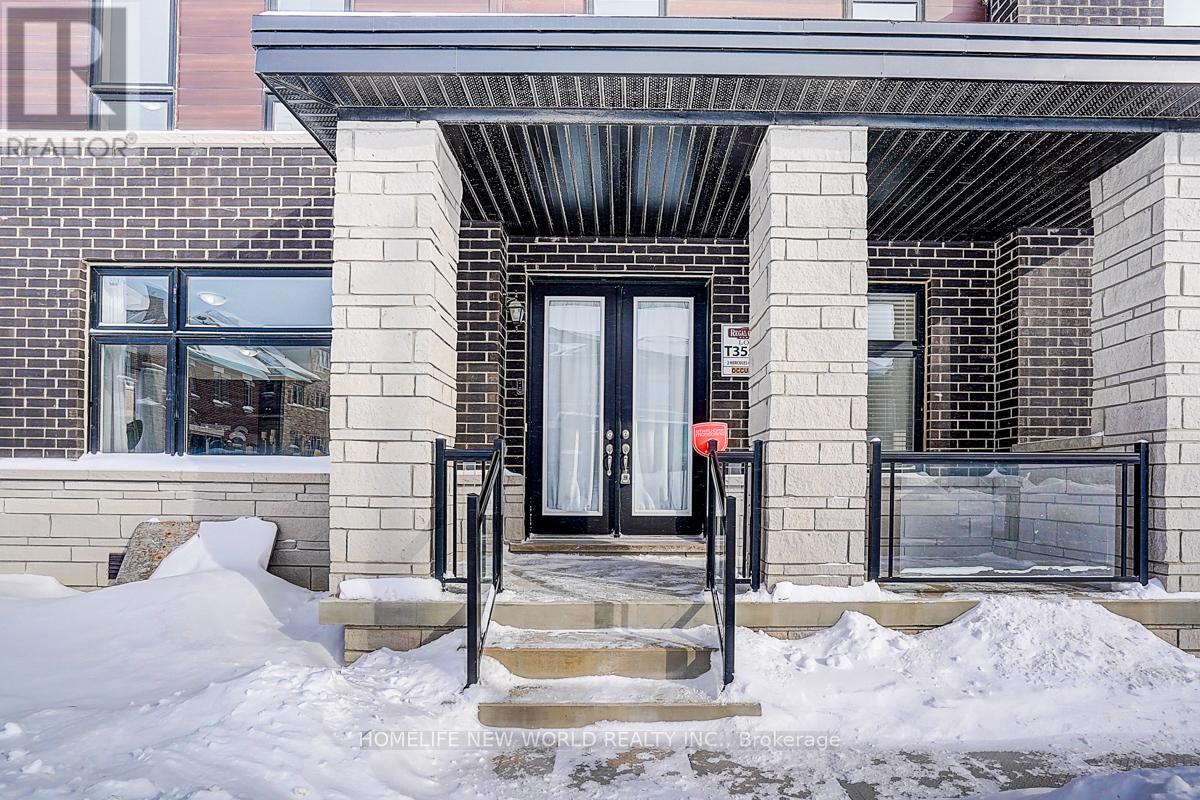 2 Hercules Club Drive, Richmond Hill, Ontario  L4E 1K6 - Photo 3 - N12837232