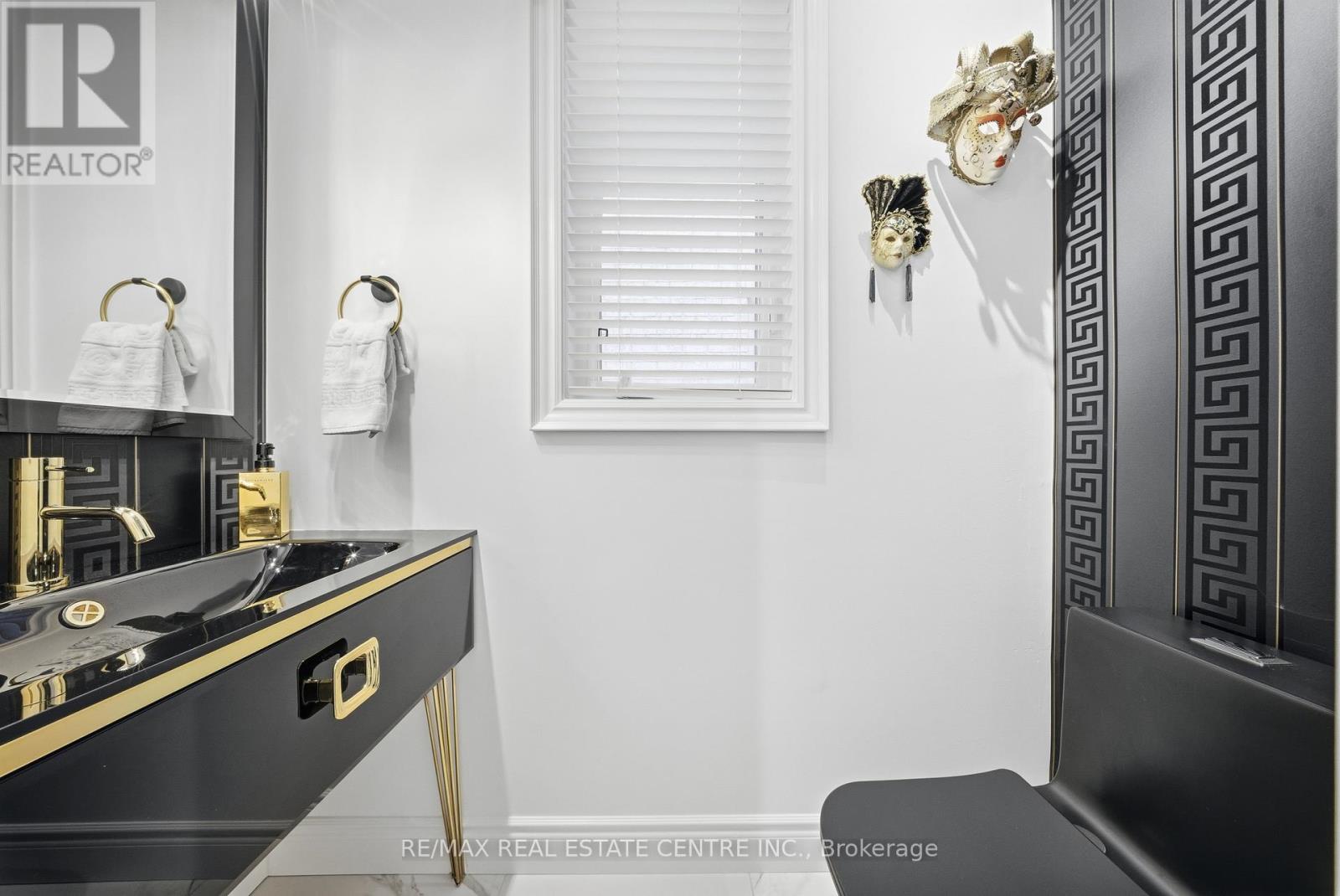 8 Bristlewood Crescent, Vaughan, Ontario  L4J 0H4 - Photo 11 - N12837246