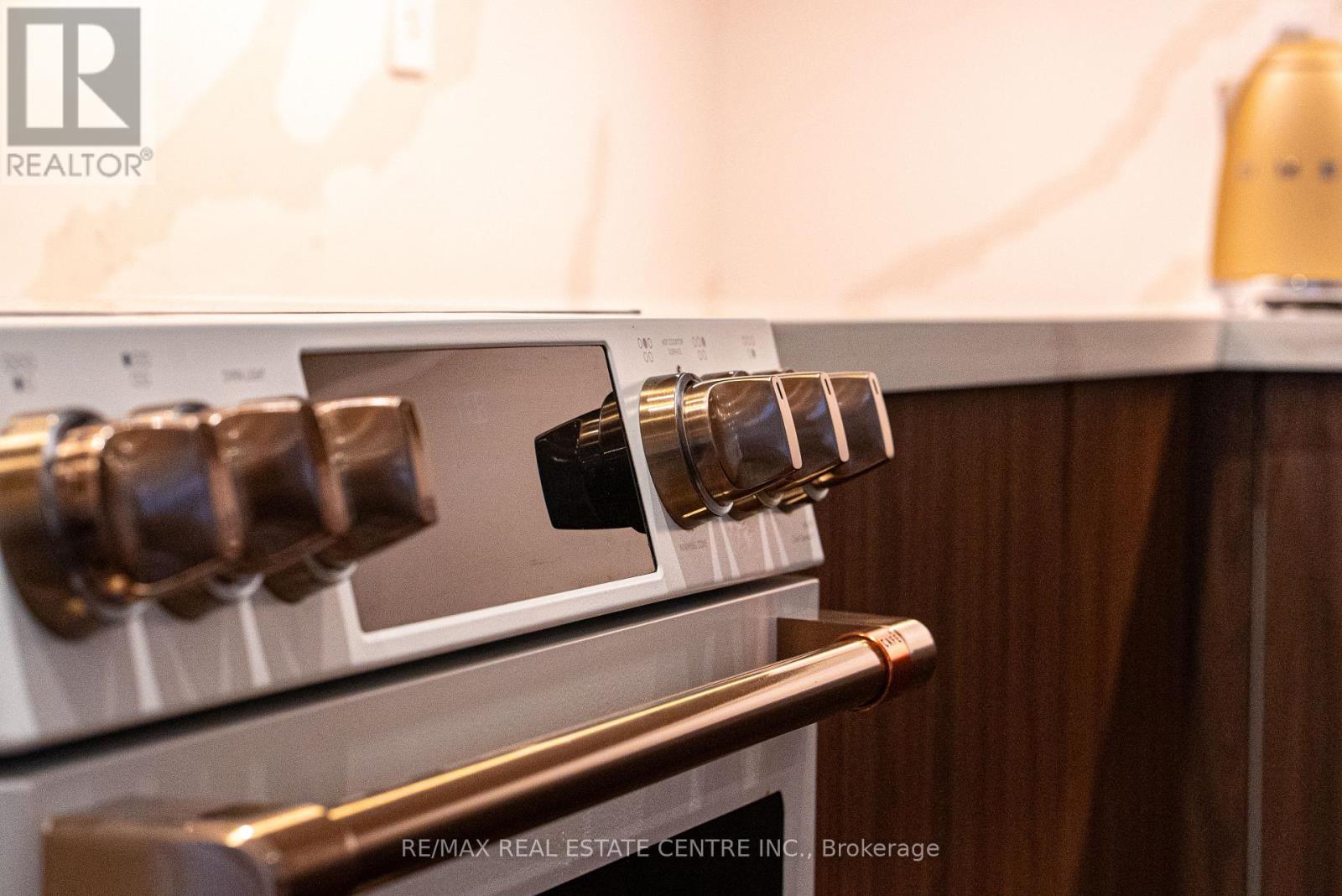 8 Bristlewood Crescent, Vaughan, Ontario  L4J 0H4 - Photo 19 - N12837246