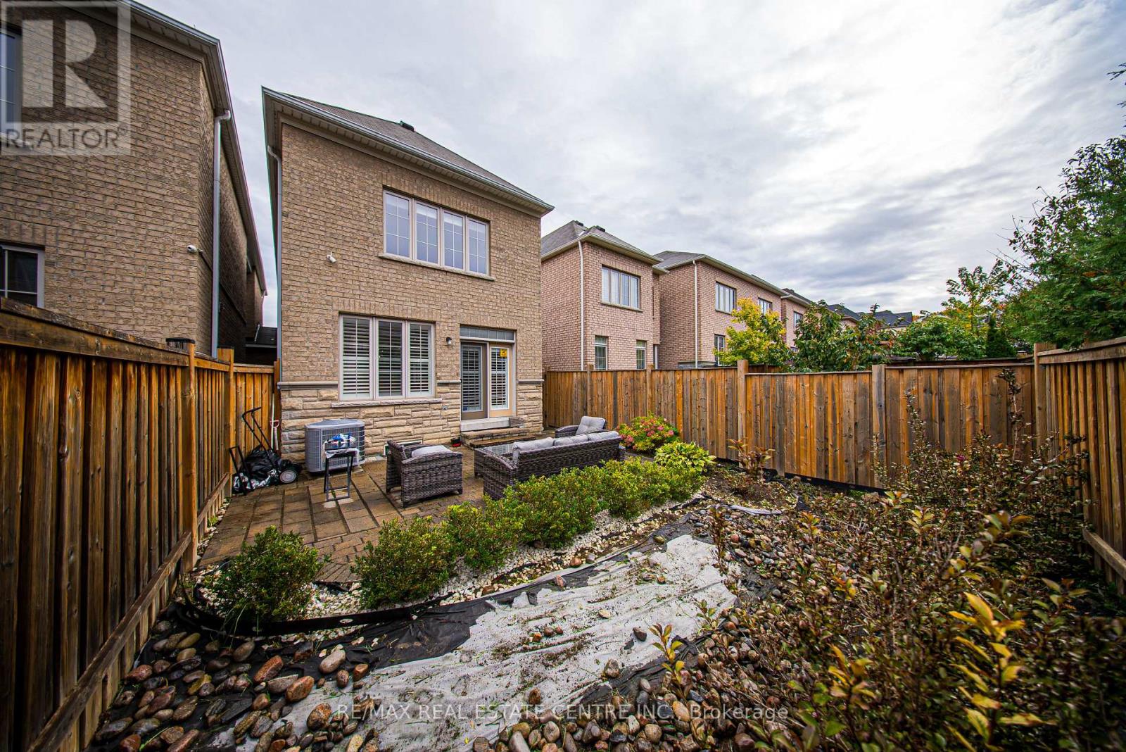 8 Bristlewood Crescent, Vaughan, Ontario  L4J 0H4 - Photo 42 - N12837246