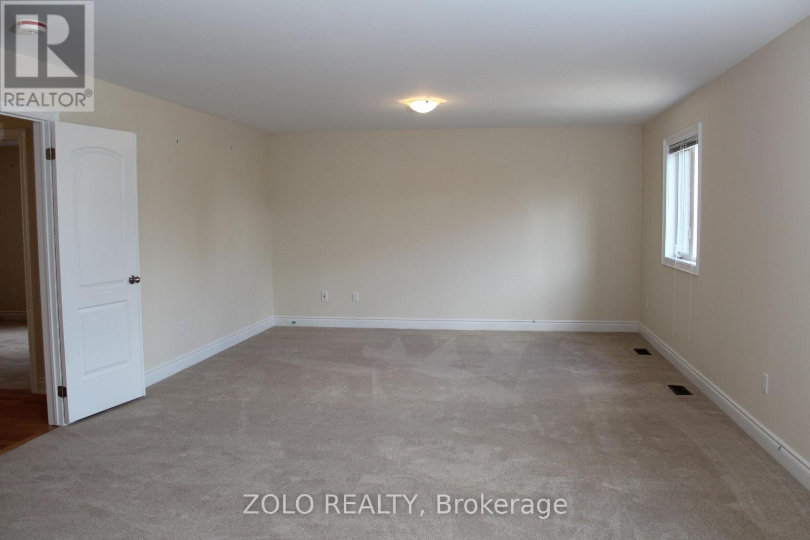 207 Gardiner Drive, Bradford West Gwillimbury (Bradford), Ontario  L3Z 0J5 - Photo 17 - N12837274