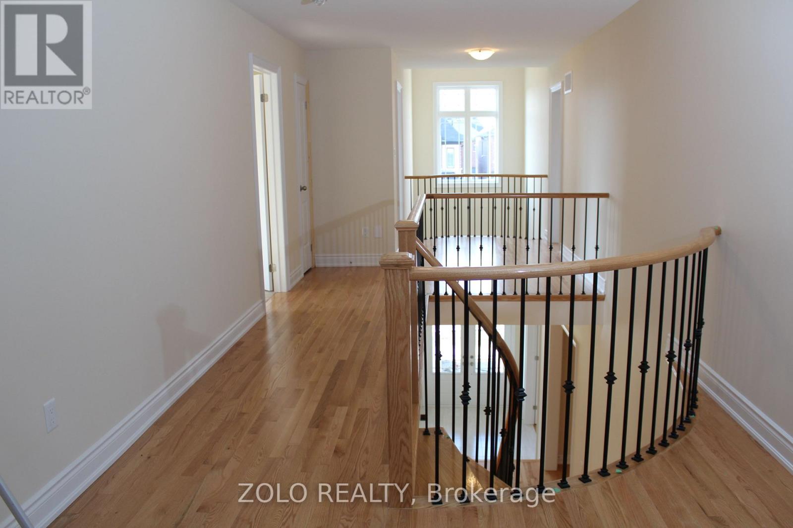 207 Gardiner Drive, Bradford West Gwillimbury (Bradford), Ontario  L3Z 0J5 - Photo 19 - N12837274