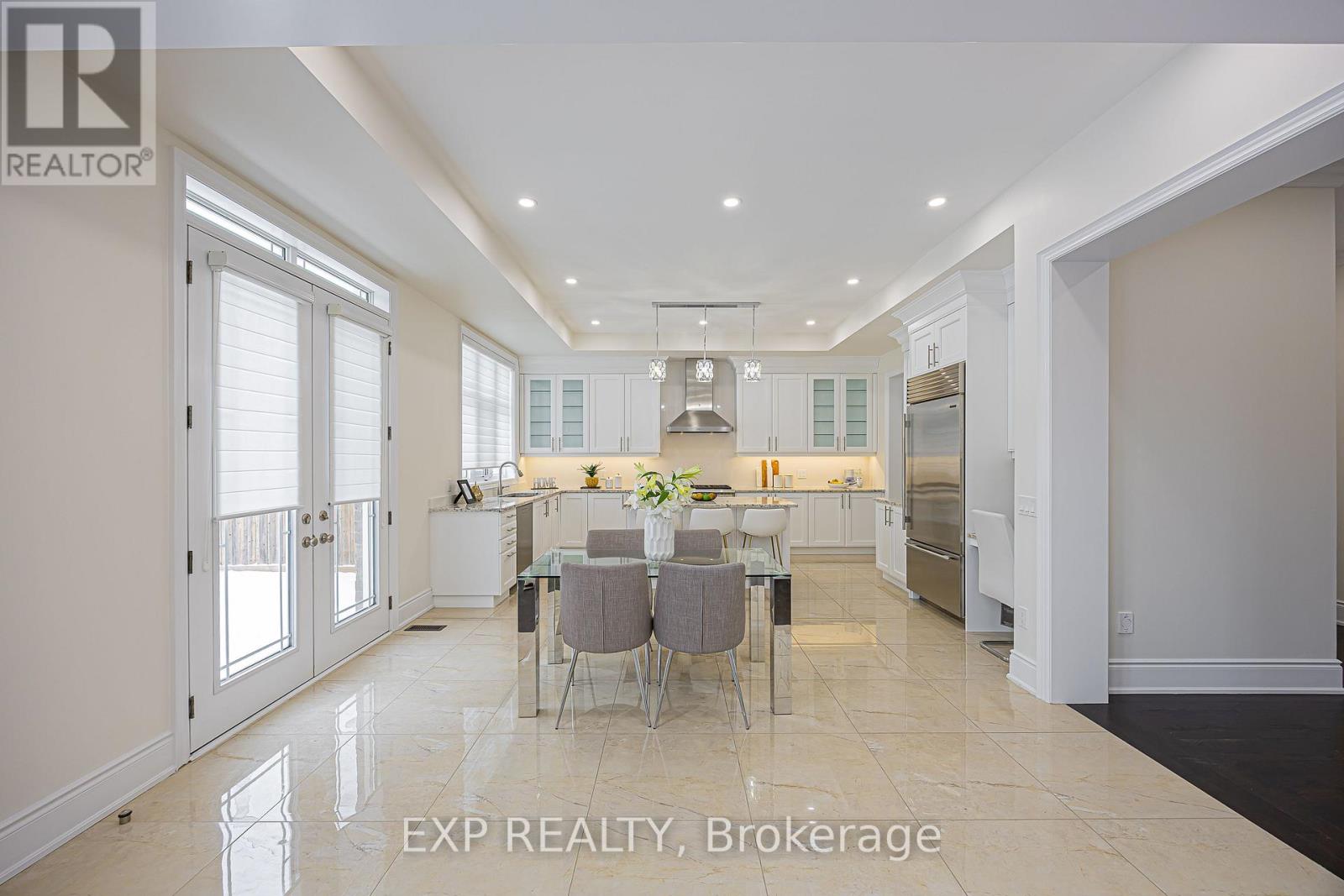 95 Chesney Crescent, Vaughan, Ontario  L4H 4A5 - Photo 14 - N12837284