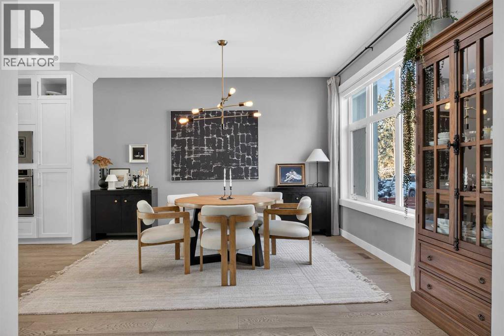 4909 21 Avenue Nw, Calgary, Alberta T3B 0X1 - Photo 2 - A2288212