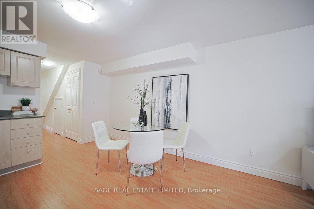 19 Estoril Terrace, Toronto, Ontario  M6N 5E1 - Photo 24 - W12837242