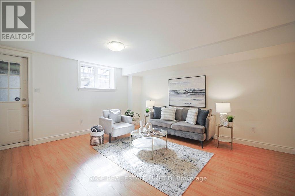 19 Estoril Terrace, Toronto, Ontario  M6N 5E1 - Photo 25 - W12837242