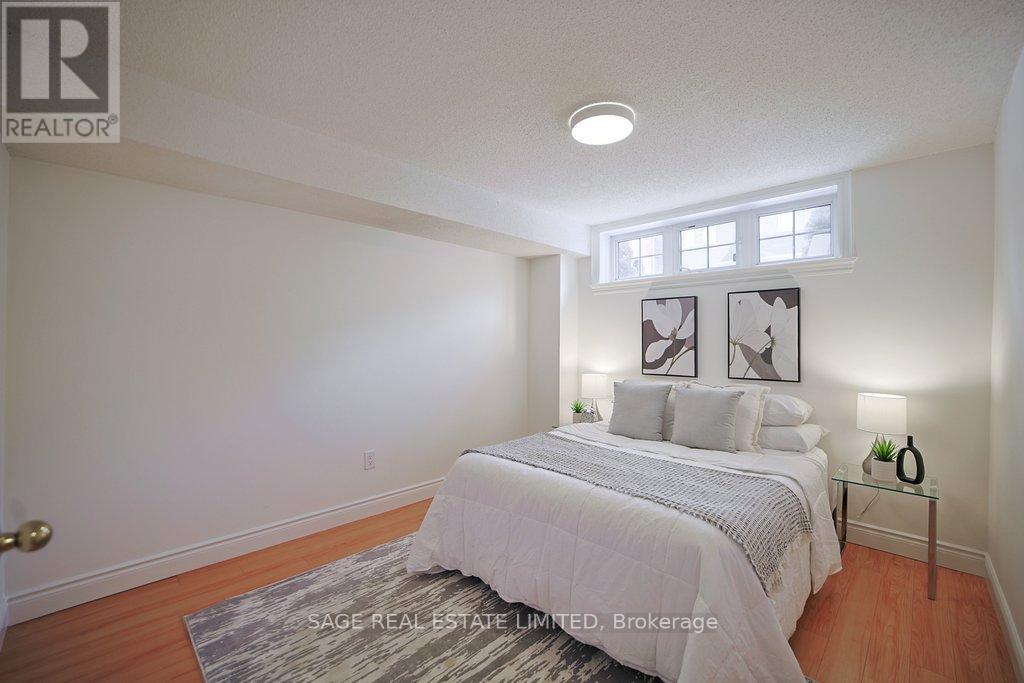 19 Estoril Terrace, Toronto, Ontario  M6N 5E1 - Photo 26 - W12837242