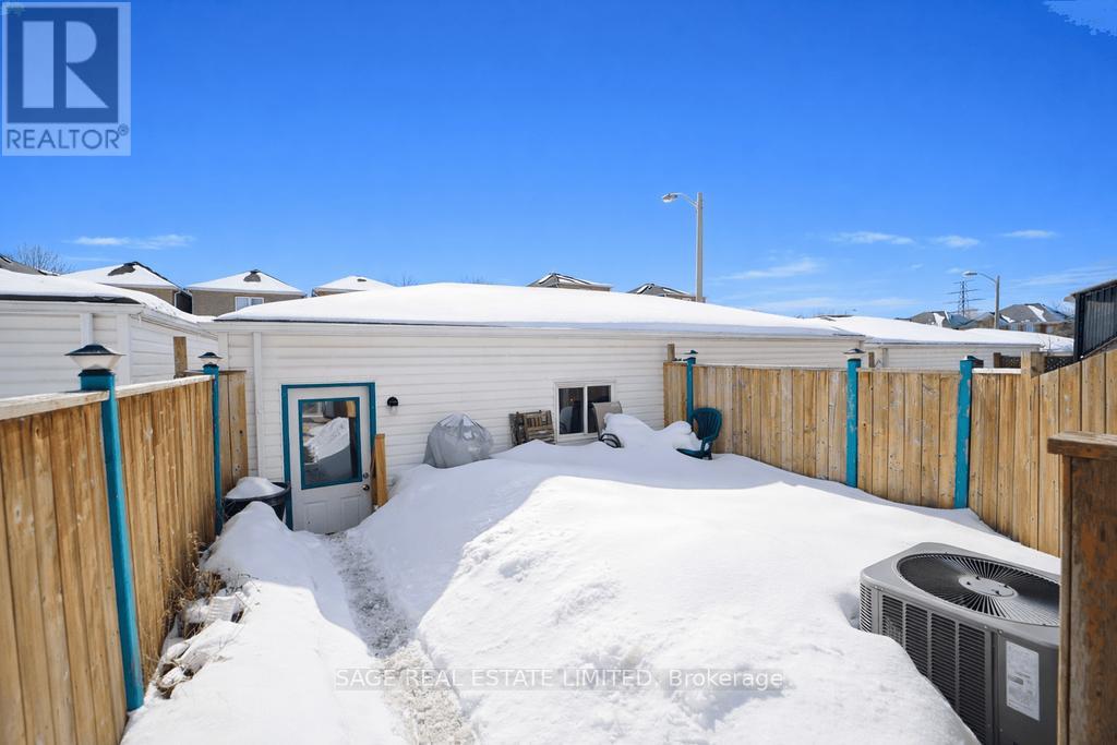 19 Estoril Terrace, Toronto, Ontario  M6N 5E1 - Photo 29 - W12837242
