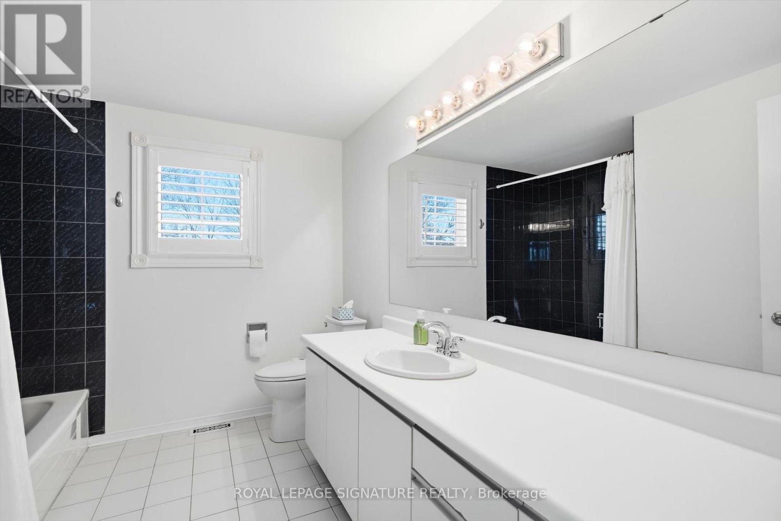 81 Parkside Drive, Brampton, Ontario  L6Y 3A2 - Photo 34 - W12837244