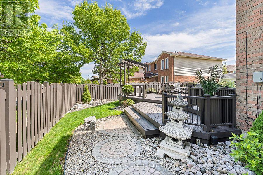 81 Parkside Drive, Brampton, Ontario  L6Y 3A2 - Photo 43 - W12837244