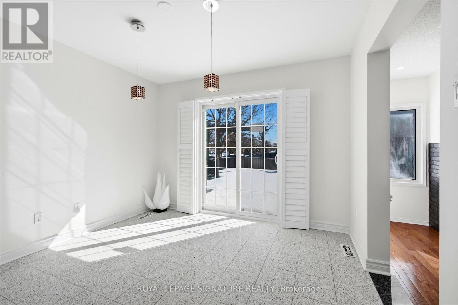 81 Parkside Drive, Brampton, Ontario  L6Y 3A2 - Photo 8 - W12837244