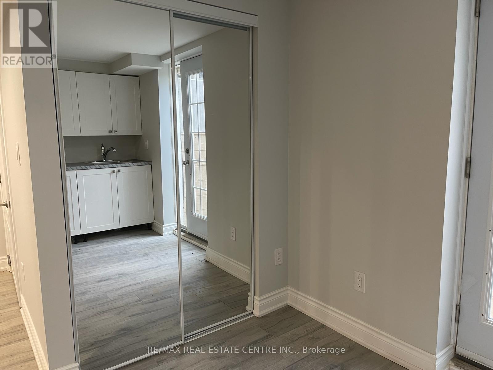 Bsmt - 4079 Independence Avenue, Mississauga, Ontario  L4Z 2T9 - Photo 11 - W12837280