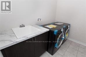 369 Falling Green Crescent, Kitchener, Ontario  N2R 0G1 - Photo 15 - X12837292