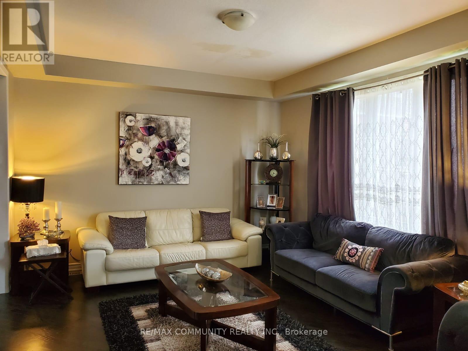 369 Falling Green Crescent, Kitchener, Ontario  N2R 0G1 - Photo 16 - X12837292