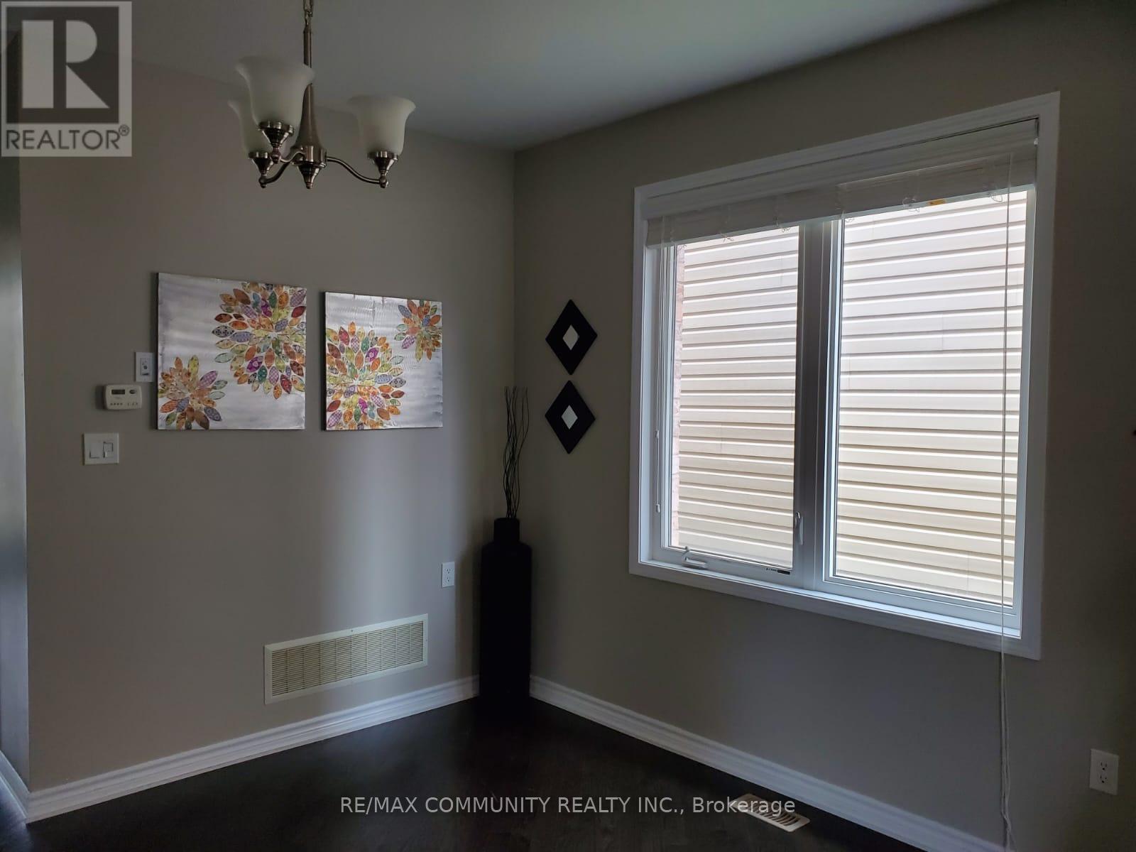 369 Falling Green Crescent, Kitchener, Ontario  N2R 0G1 - Photo 20 - X12837292