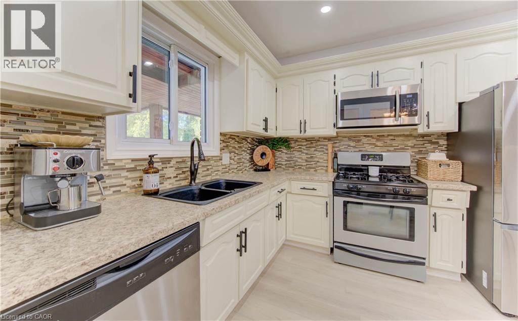 36 Blackfriars Place, Kitchener, Ontario  N2A 1M5 - Photo 16 - 40779360