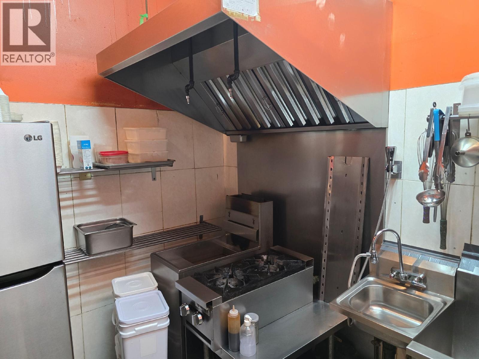 113 1760 Marine Drive, West Vancouver, British Columbia  V7V 1J4 - Photo 2 - C8076640